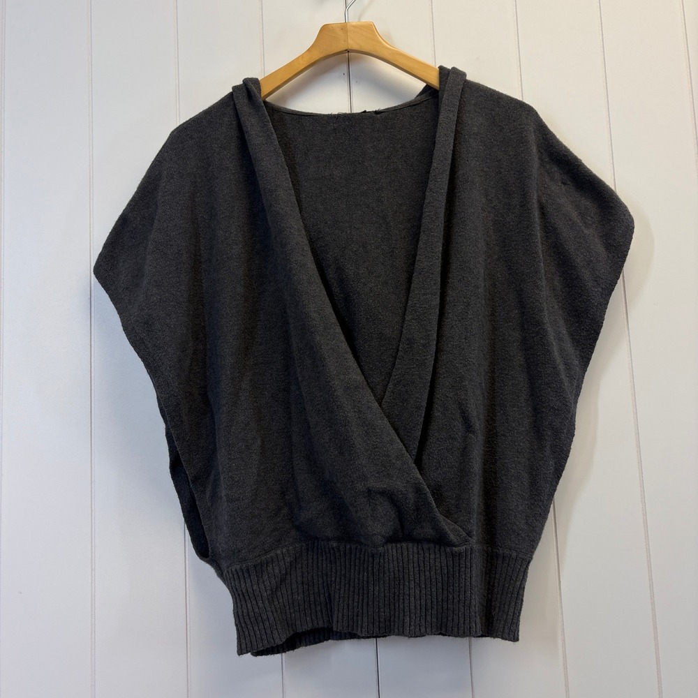Streetwear Surplice Hooded Sweater Vest Women Size XL Oversized Minimalist Cozy